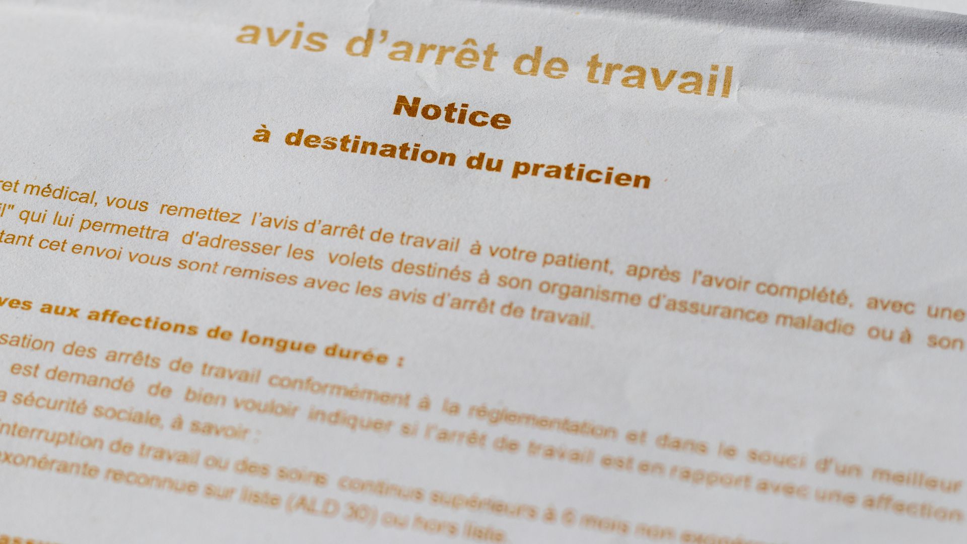 Document français d'avis d'arrêt de travail.